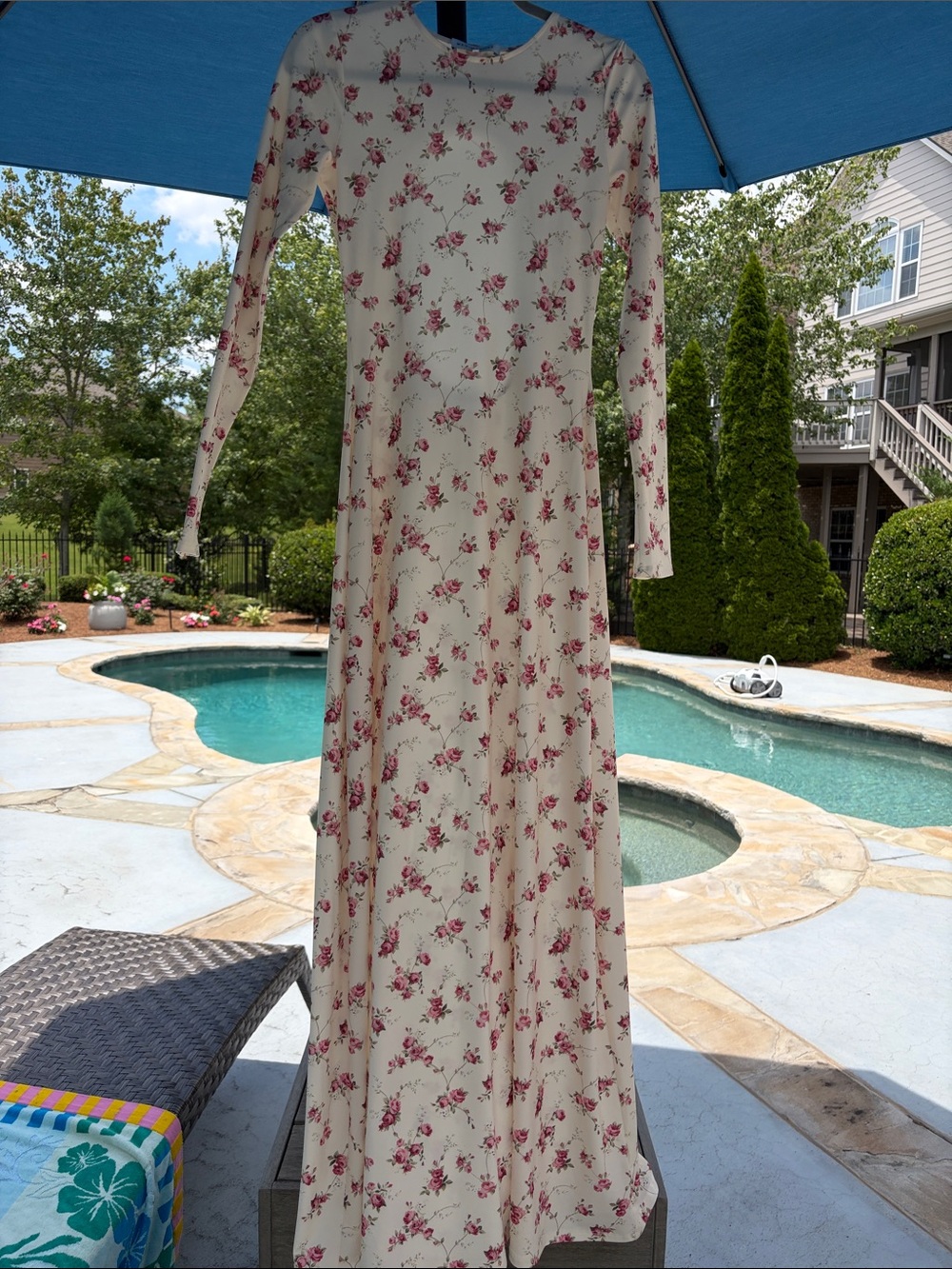 WeWoreWhat Cream Maxi Dress with Pink Floral Print